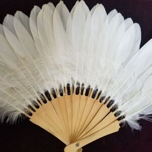 Vintage Genuine Handmade Wood & Feather Fan - Whit